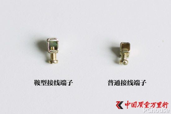 創(chuàng)新改變生活 原來插座也有這么多“技術(shù)經(jīng)”