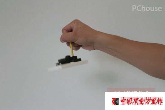 時尚源于無邊框拘束 ABB軒致系列有顏更有內(nèi)涵