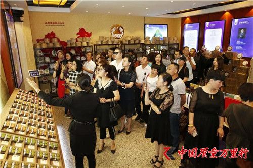新理想·新征途·新起航·新成果——理想創(chuàng)業(yè)精英市場(chǎng)啟動(dòng)大會(huì)盛大舉行！