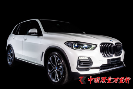Alcantara聯(lián)合寶馬意大利打造BMW X5 Timeless Edition限量版車型