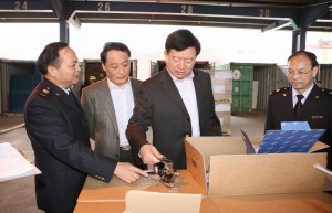 魏傳忠副局長(zhǎng)考察深圳沙頭角、鹽田口岸