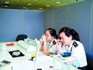 上海檢驗(yàn)檢疫局入境毛坯鉆石業(yè)務(wù)量大幅增長(zhǎng)