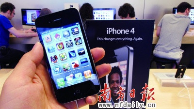 iPhone4深陷天線門蘋果或遭遇大規(guī)模退貨