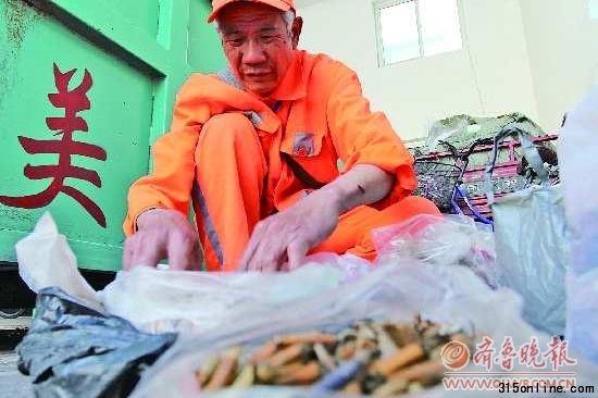 環(huán)衛(wèi)所3天撿百萬個煙頭公共場所禁煙路漫漫（圖）