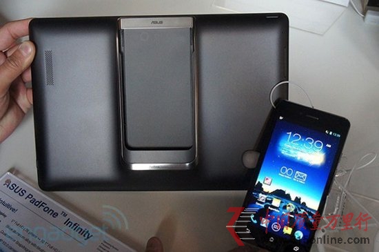 8000Ԫă֙C(j)ATPadFone Infinity