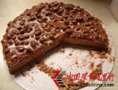 近日，近兩噸瑞典宜家進(jìn)口的巧克力蛋糕被上海出入境檢驗(yàn)檢疫局檢出大腸菌群超標(biāo)，已被銷毀。
