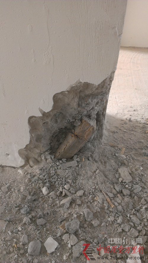 恒盛地產(chǎn)房屋承重墻露木方 回應(yīng)稱可走法律程序